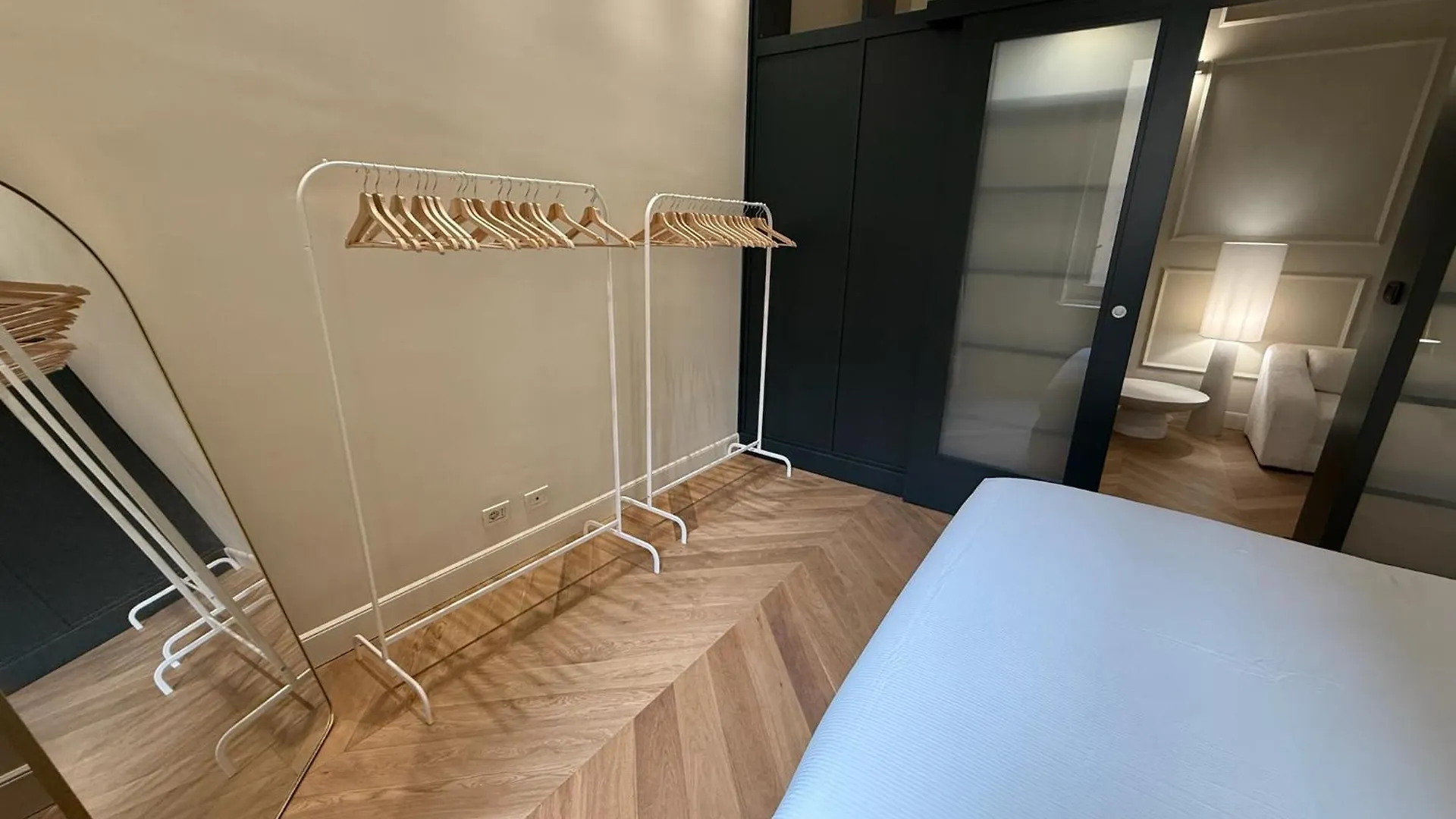 Lusso In Palazzo D'Epoca Apartment Milan